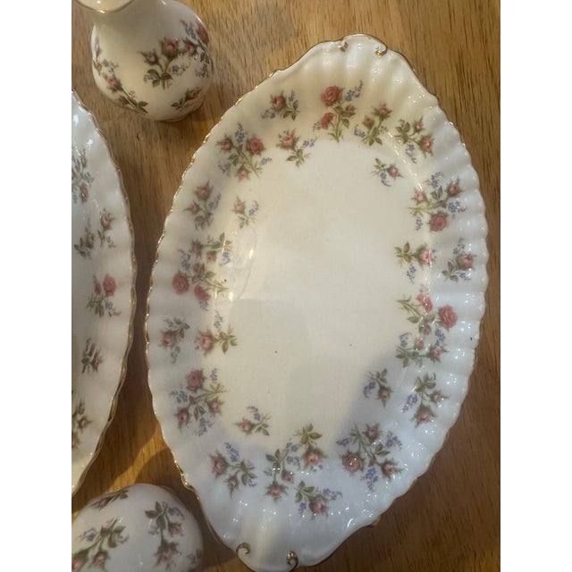 Royal Albert Late 20th Century English Royal Albert Winsome English Bone China Serving Set — 5 Pieces For Sale - Image 4 of 6