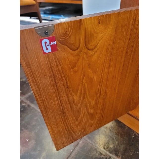 1970s G-Plan MCM Mid -Century Modern Teak Danish Corner Cabinet For Sale - Image 5 of 9