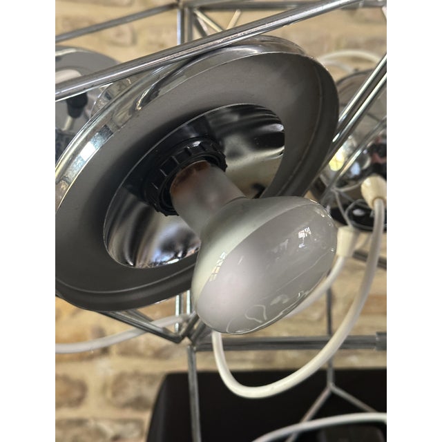 1970s Polyhedra Sculpture Lamp from Guzzini, 1971 For Sale - Image 5 of 18