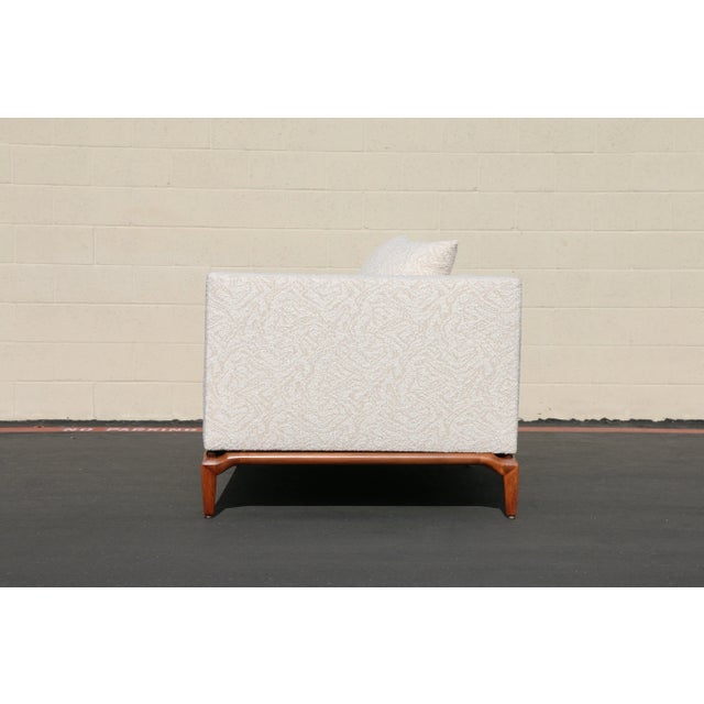 1960s Biscuit Tufted Sofa by Maurice Bailey for Monteverdi Young For Sale - Image 5 of 13