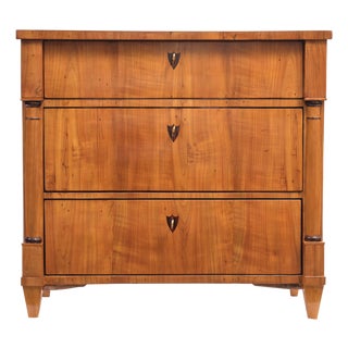 Biedermeier Chest of Drawers with 3 Drawers in Cherry Wood, 1820 For Sale