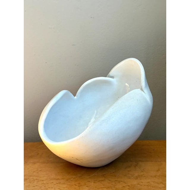 Mid-Century Modern Vintage White Ceramic Sculptural Bowl For Sale - Image 3 of 12