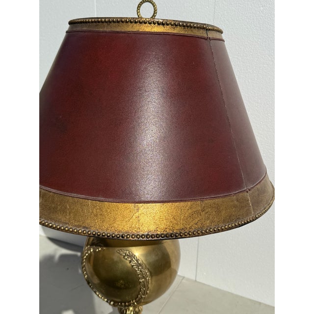 Metal Mid 20th Century Large Gold Neoclassical Hollywood Regency Lamp With Custom Shade For Sale - Image 7 of 18