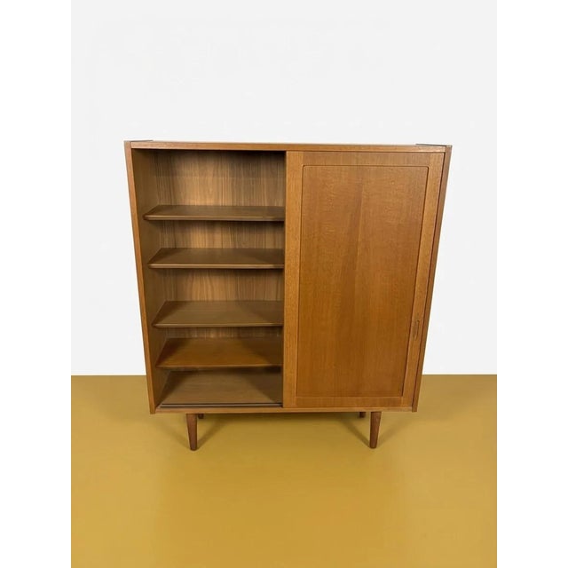 Danish oak wardrobe, hundevad, 1960s, w. 108 d. 30 h. 125 cm. dimensions: width: 108 cm depth: 30 cm height: 125 cm...