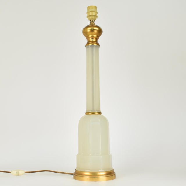 White 1950s Opaline Table Lamp by Cenedese Murano For Sale - Image 8 of 17