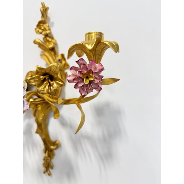 Pr, French Rococo Revival Gilt Bronze Sconces With Porcelain Flowers, 19th C For Sale - Image 4 of 14