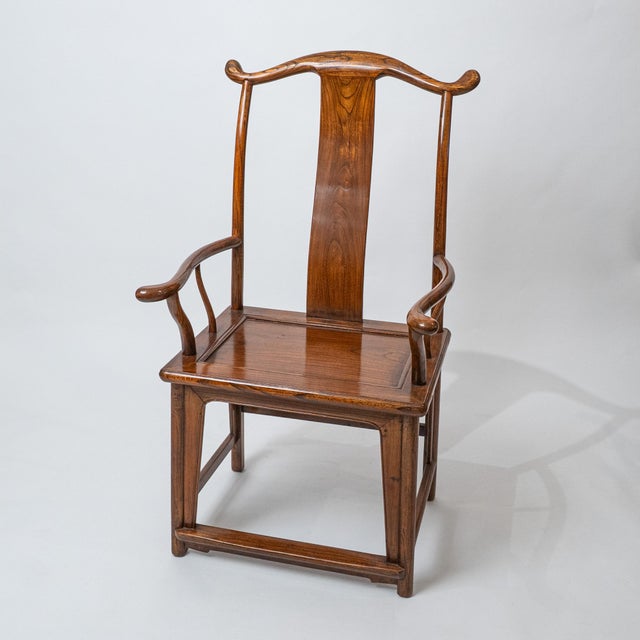 1950s Pair of Chinese Ming-Style Horseshoe Armchairs in Solid Elm, Mid-20th Century For Sale - Image 5 of 16