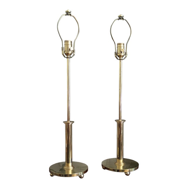 Polished Brass Mid-Century Modern Table Lamps (Pair) With Stepped Base For Sale