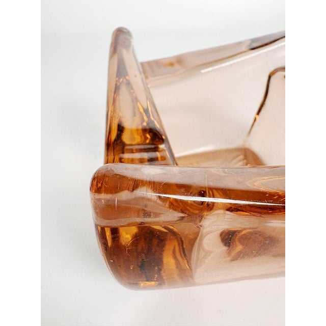 1960s Red Glass Ashtray, France, 1960s For Sale - Image 5 of 8