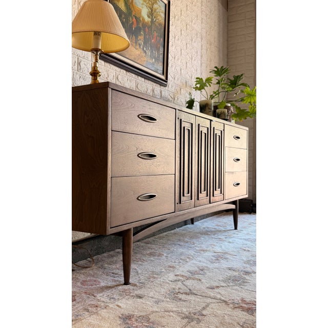 Broyhill Sculptra Mid-Century Modern 9 Drawer Lowboy Dresser | Dark Walnut Refinish | 1960s, Attributed For Sale In San Francisco - Image 6 of 12