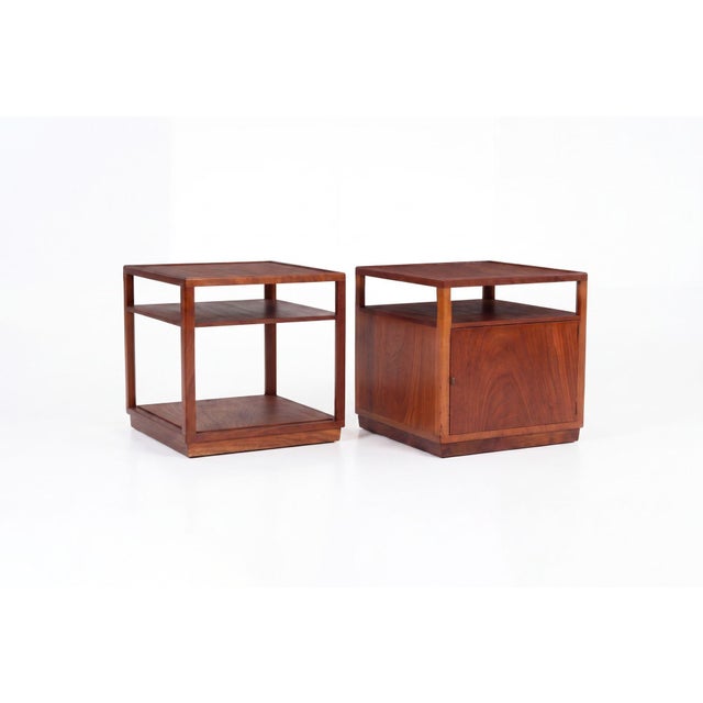 Edward Wormley for Dunbar Pair of Cube End Tables, 1947 For Sale - Image 4 of 13