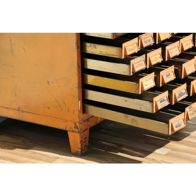 Vintage Addressograph Industrial Steel Metal 133 Drawer Parts & File Cabinet For Sale - Image 11 of 18