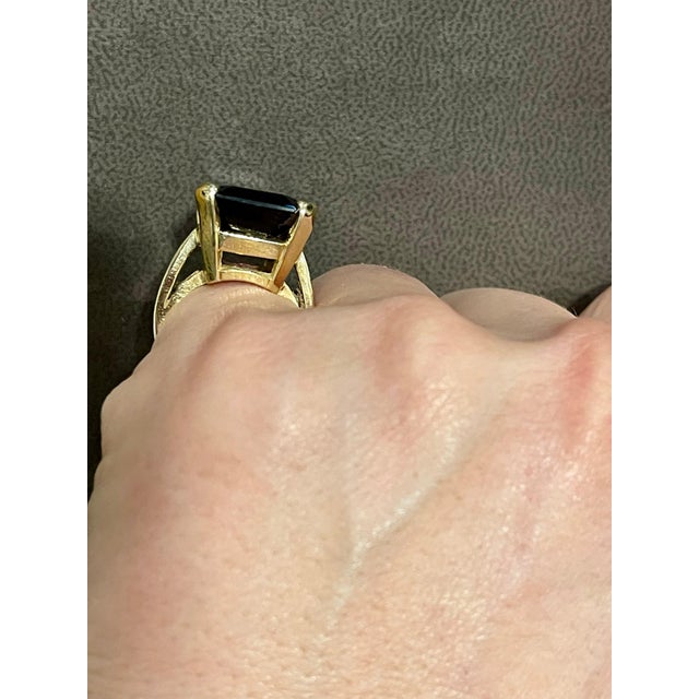 15 Carat Emerald Cut Amethyst Cocktail Ring in 14 Karat Yellow Gold, Size 6 For Sale - Image 11 of 18