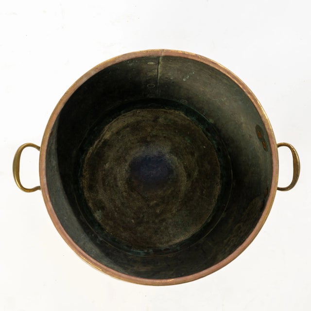 English Early 20th Century English Brass Paw Foot Jardiniere For Sale - Image 3 of 10