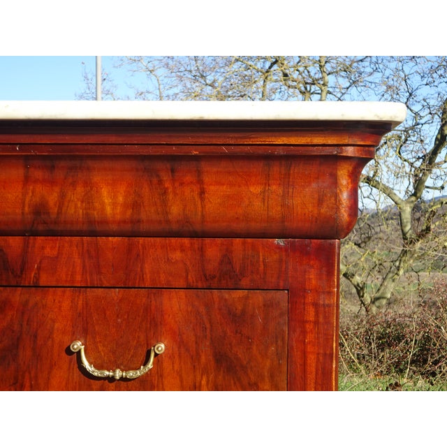 Antique Restoration Chest of Drawers in Mahogany Veneer with White Marble Top For Sale - Image 9 of 18