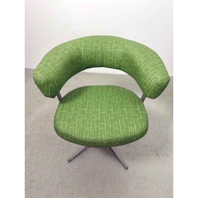 Vintage Mid Century 1970s Swivel Chair For Sale - Image 6 of 9