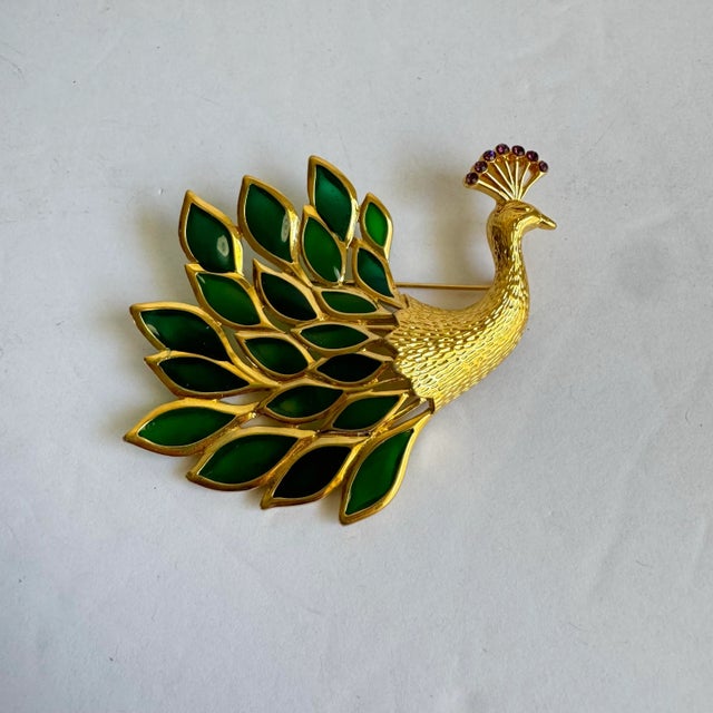 Gold Trifari Peacock Brooch Gripoix Plique a Jour Stained Glass Bird Rhinestone Pin Signed For Sale - Image 8 of 9