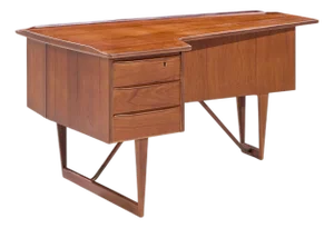 Peter Løvig Nielsen for Hedensted Møbelfabrik Mid Century Danish Teak Boomerang Desk