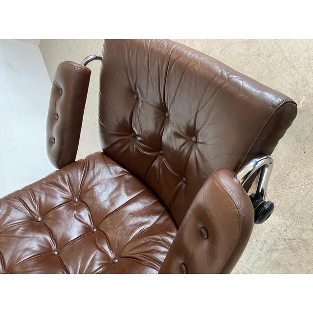 Animal Skin Vintage Brown Leather Ekornes Stressless Reclining Lounge Chair & Stool 1960,s For Sale - Image 7 of 18