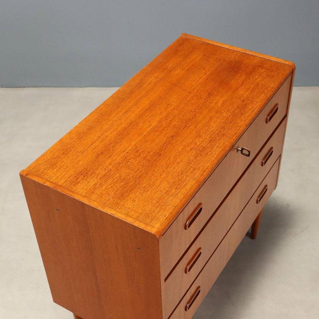 Brown Northern European Chest of Drawers, 1960s For Sale - Image 8 of 10