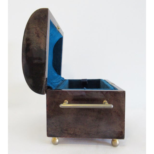 C.1950's Italian Aldo Tura Goatskin Wrapped & Brass Lidded Keepsake Box and/or Jewelry Box For Sale - Image 10 of 18