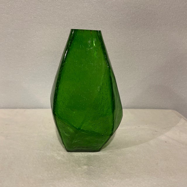 Mid 20th Century Geometric Green Seed Glass Vase For Sale - Image 4 of 4