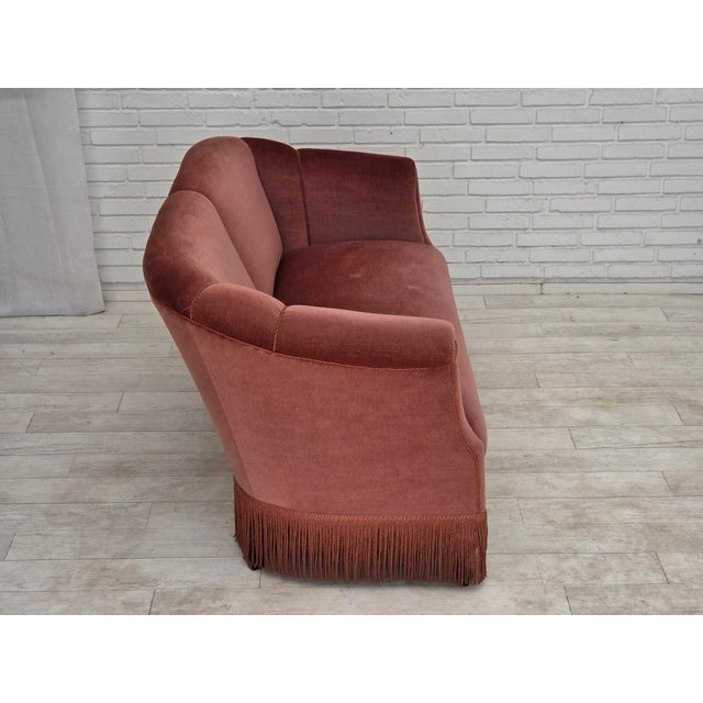 Wood Danish 2-Seater Sofa in Pink Velour, 1960s For Sale - Image 7 of 18