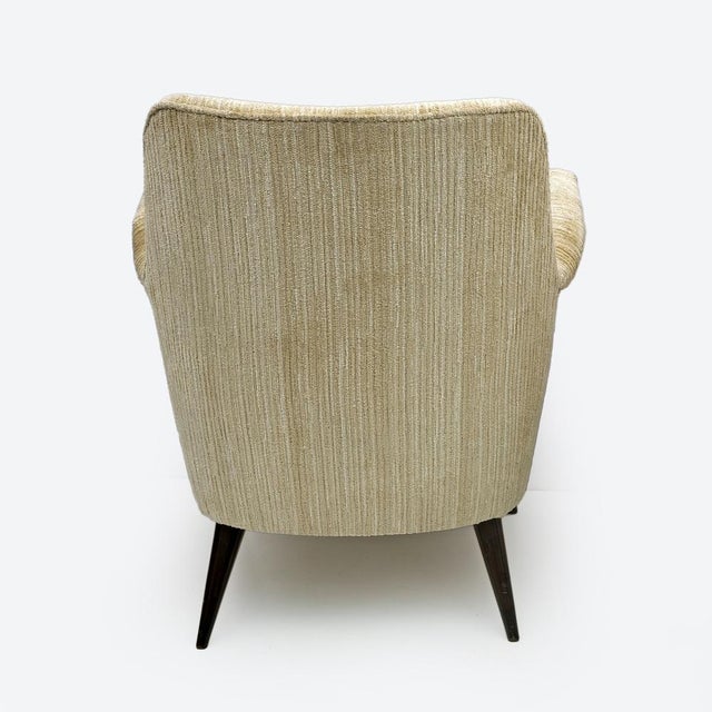 Wood Mid-Century Modern Chenille Velvet Chair by Nino Zoncada for Cassina, 1950s For Sale - Image 7 of 9