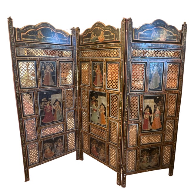 Vintage Indian Carved Turned and Painted 3 Panel Screen For Sale In Charleston - Image 6 of 6
