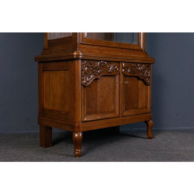 Vintage Brown Display Cabinet For Sale - Image 15 of 18