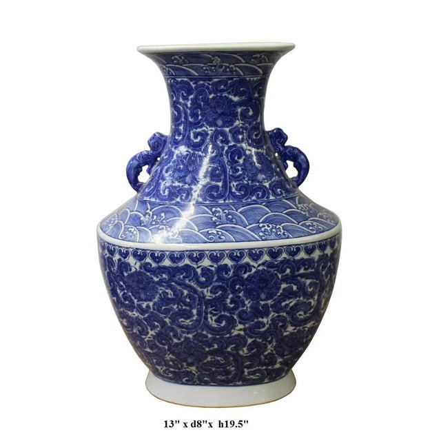 Chinese Blue White Porcelain Scroll Pattern Graphic Wide Body Vase For Sale In San Francisco - Image 6 of 6