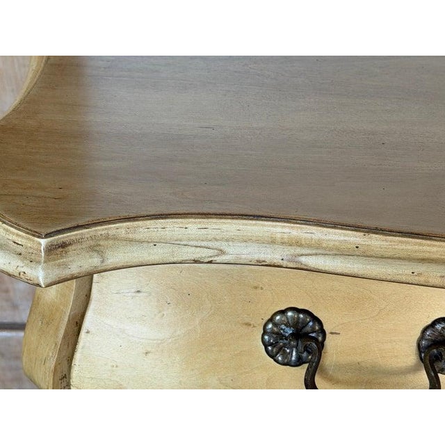 Gustavian (Swedish) A Sculptural Dutch Bombe Commode in Bleached Maple For Sale - Image 3 of 18