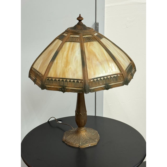 Design Plus Gallery presents a Vintage Tiffany-Style Amber Slag Glass Table Lamp from Arrow Lighting. This vintage table...