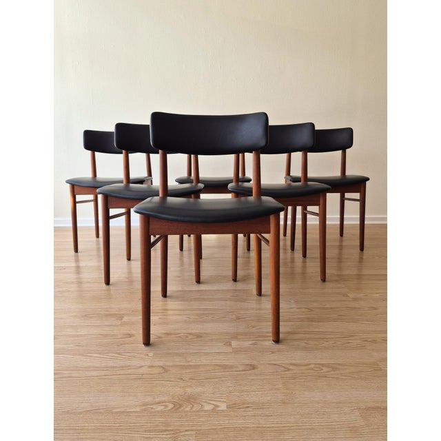 1960s Vintage Danish Teak Dining Chairs in Black Italian Leather, 1960s, Set of 6 For Sale - Image 5 of 7