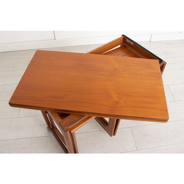 Triform Nesting Tables with Fold Out Top from McIntosh, 1960s, Set of 3 For Sale - Image 4 of 9