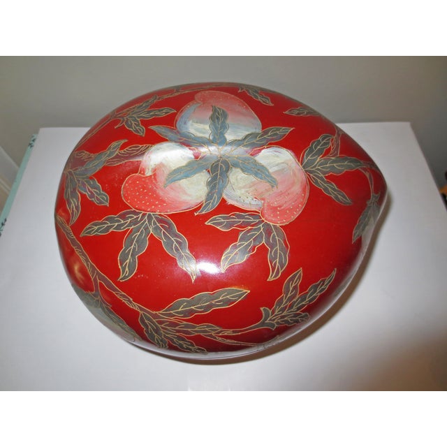 Chinese 1990s Lacquer Box Shape Strawberry For Sale - Image 3 of 11