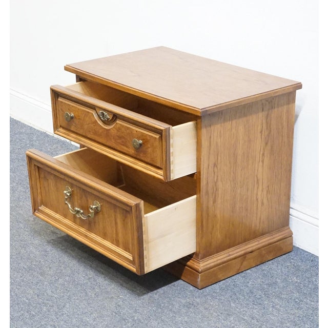 Thomasville Furniture Serenade Collection Burled Walnut Italian Neoclassical Tuscan Style 26" Nightstand 21211-110 For Sale In Kansas City - Image 6 of 14