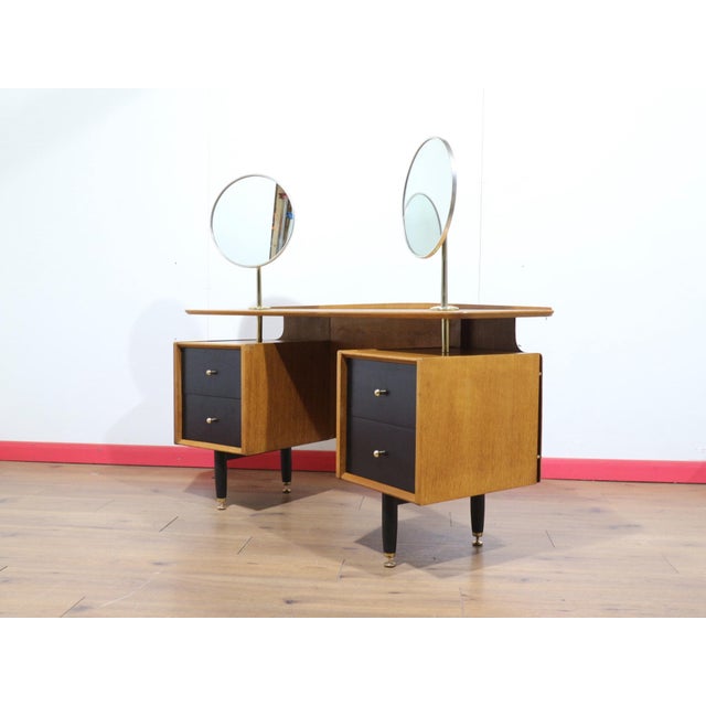 Brown Mid Century Modern Vintage Vanity Dresser Table by G Plan For Sale - Image 8 of 11