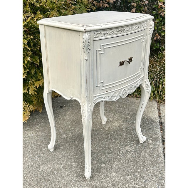 1920s Antique French Style Carved Table/Nightstand in Distressed Antique White Finish For Sale - Image 5 of 13