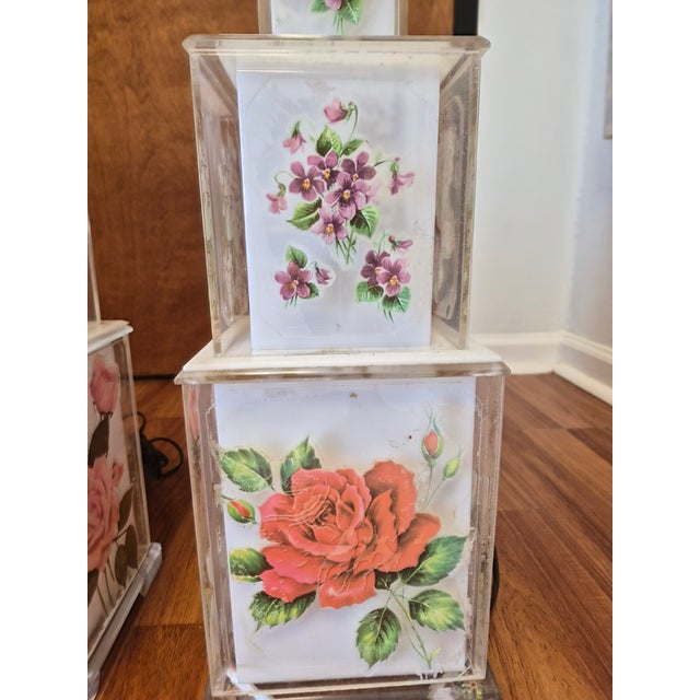 Pair of Tiered Lucite Floral Decal Table Lamps For Sale - Image 4 of 10