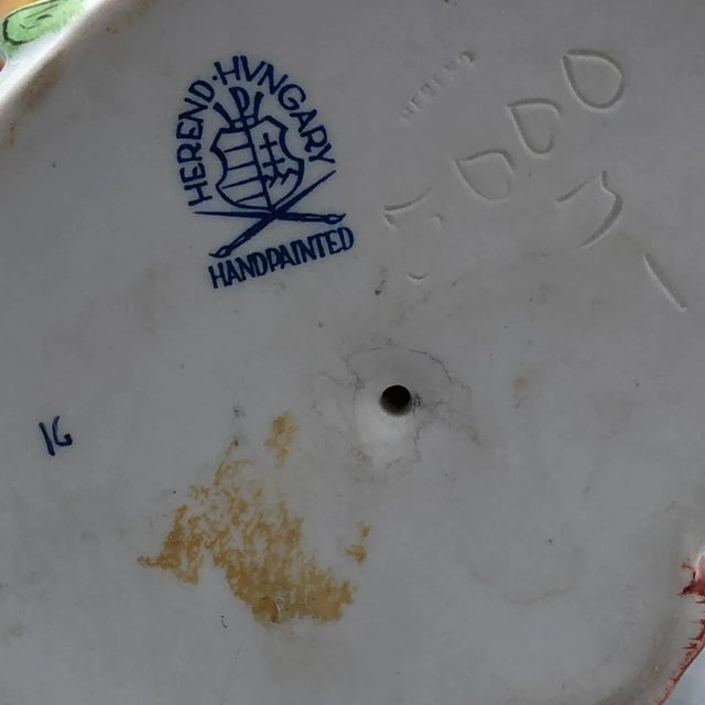 Mid-Century Parrot in Hand Painted Porcelain from Herend Hungary, 1950s For Sale - Image 11 of 12