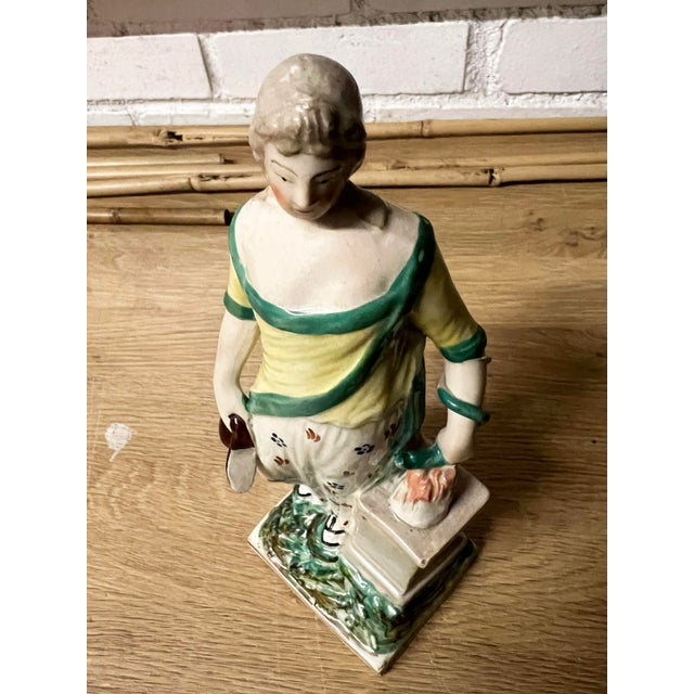 Early 19th Century Georgian Staffordshire Pearlware Neoclassic Greek Figure For Sale - Image 10 of 10