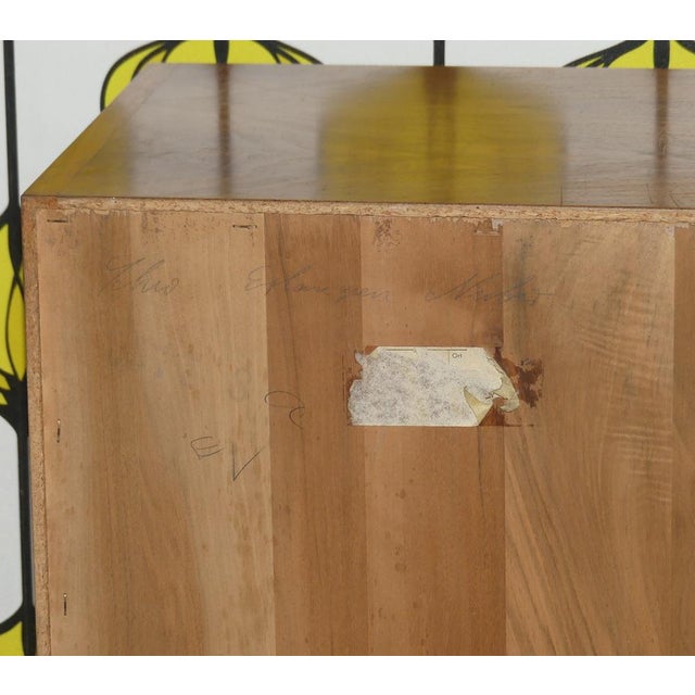 Chest of Drawers in Walnut and Glass, 1960s For Sale - Image 14 of 15