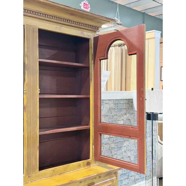 Mid 20th Century Distressed Farmhouse Wire Door Hutch Cabinet For Sale In New York - Image 6 of 11