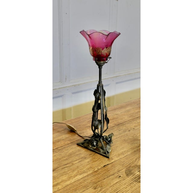 French Iron and Toleware Lamp with Ruby and Gold Leaf Glass Shade, 1890s For Sale - Image 3 of 7