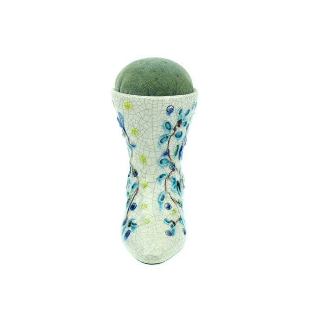 Add a touch of vintage glamour to your dressing table or sewing station with this exquisite mid-century hand-painted...