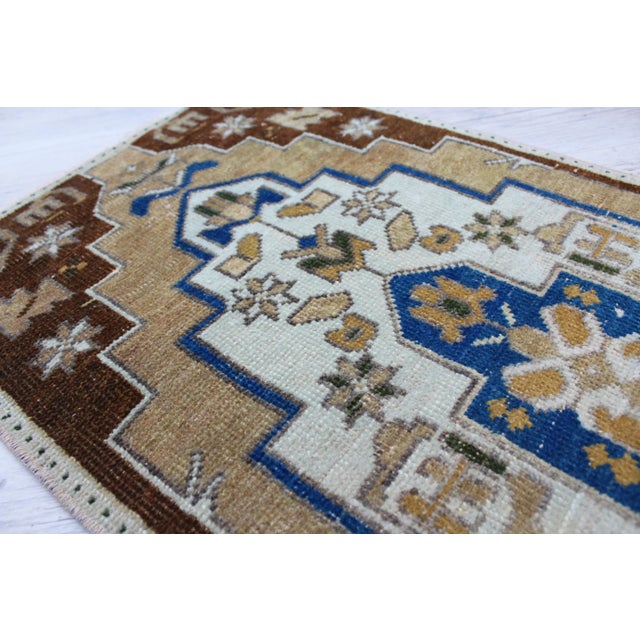 1960s Turkish Mini Rug - 19" X 38" For Sale - Image 5 of 9