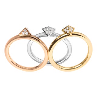 14K Tri Color Gold 1/3 Cttw Diamond Pyramid Stackable Band Ring Set (G-H Color, SI1-SI2 Clarity) - Size 7 For Sale