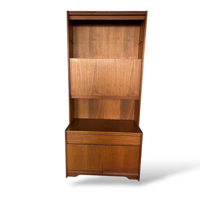 Mid-Century Modern Highboard in Teak by William Lawrence, 1960s For Sale - Image 6 of 11