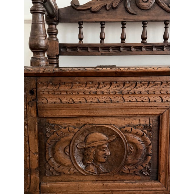 Late 19th Century Late 19th Century French Carved Oak Storage Bench / Coffre De Mariage For Sale - Image 5 of 9
